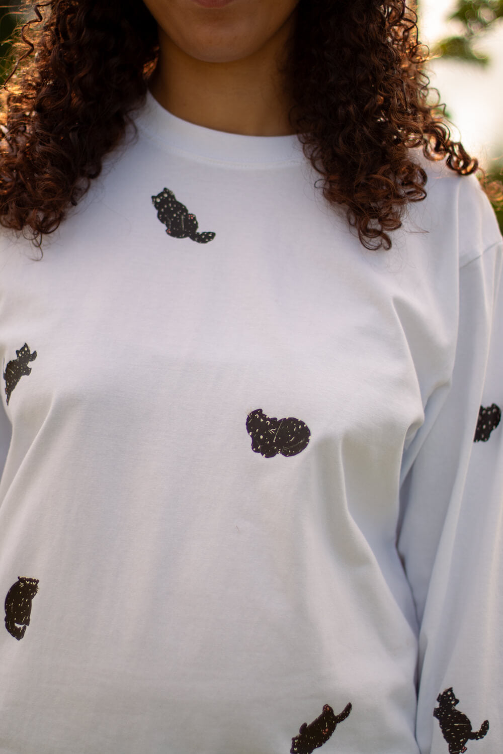 Snowy cats oversized top