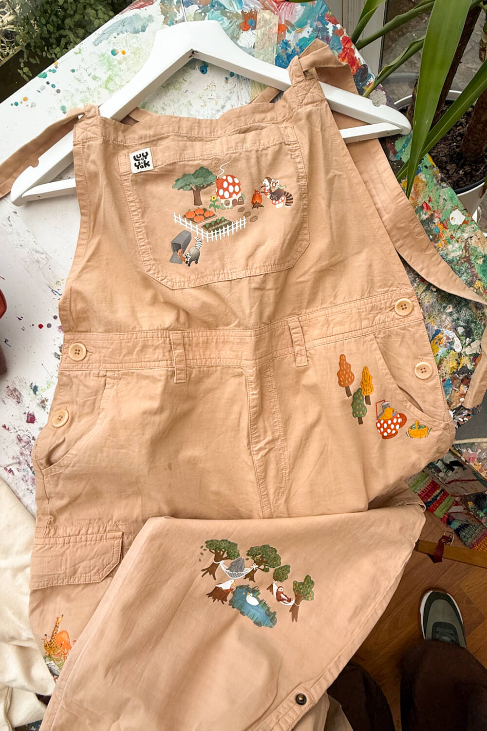 Sample Sale December 2025